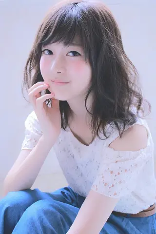 ミディアム カラー パーマ 伊藤 功士のヘアスタイル