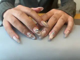 ネイル 南田 リジュンのネイルデザイン