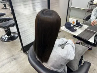 セミロング 🔮 艶感カラー 🔮鈴木 夢里のヘアスタイル