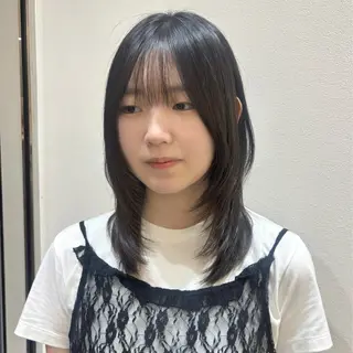 セミロング fuyuna レイヤーカット🖤のヘアスタイル