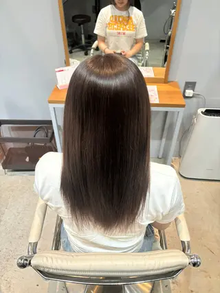 井手上 華のヘアスタイル