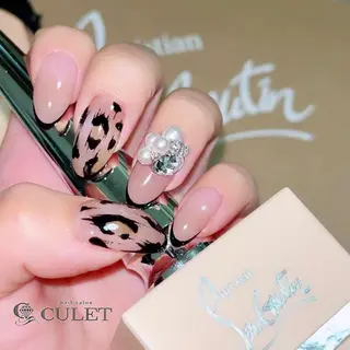 ネイル CULET MOEのネイルデザイン