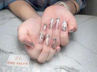 ネイル 💕鈴木ユリ パラジェル/オフ無料のネイルデザイン