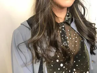セミロング カラー 寺山 佳貴のヘアスタイル