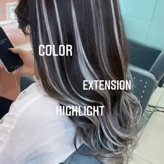 ロング カラー エクステ🩵ブリーチ 韓国ヘア🩵KAEのヘアスタイル