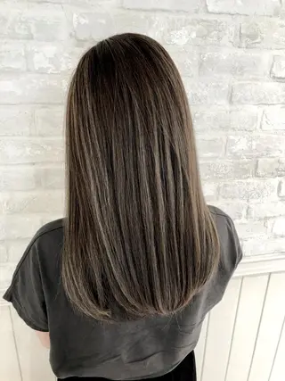 セミロング 白井 秀太郎のヘアスタイル