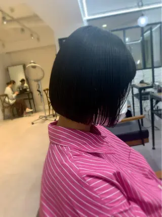 ミディアム カラー パーマ ヘアアレンジ メンズ キッズ ネイル マツエク・マツパ アイブロウ レイヤーカット 🌿透け感カラーのヘアスタイル