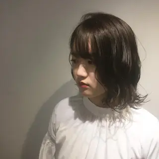 ミディアム カラー しのはら まどかのヘアスタイル