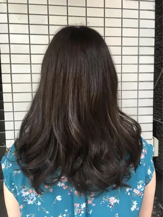 ロング パーマ 鈴木 英治のヘアスタイル