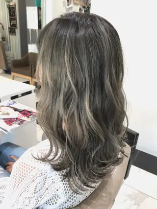 セミロング カラー 山崎俊輔/髪質改善 /バレイヤージュのヘアスタイル