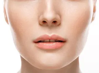 MONDO MARIKOの眉毛・アイブロウイメージ