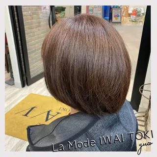 カラー 加藤 優子のヘアスタイル