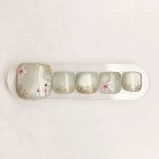 ネイル 丹羽 絵梨花のネイルデザイン