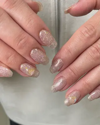 ネイル 弘岡 有紀のネイルデザイン