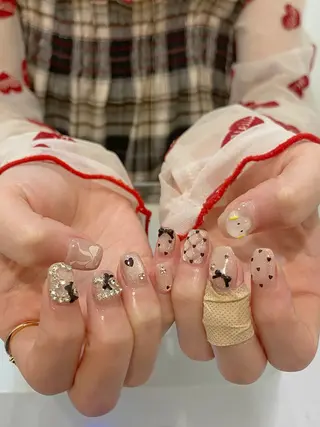 ネイル Lim nail🤍 Ayaのネイルデザイン