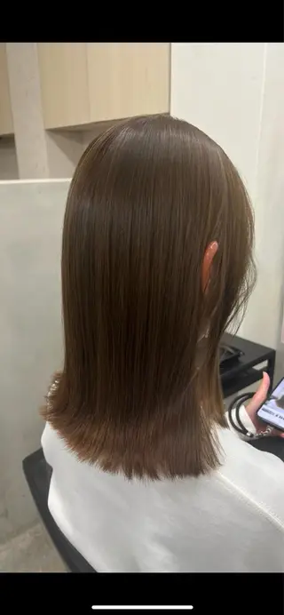 セミロング 猪口 純のヘアスタイル