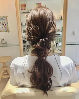 ロング 安永 涼のヘアスタイル