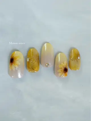 ネイル Maison noyerのネイルデザイン