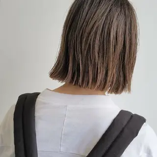 ショート カラー iplus まつげ、眉毛、耳つぼのマツエク・マツパデザイン