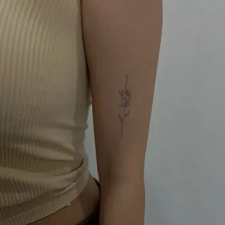 Ray. ちゅるん系ニュアンスのエステ・リラクイメージ