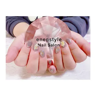 ショート ネイル 👑enen style👑のネイルデザイン