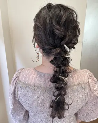 ロング ヘアアレンジ サソウ ユリエ🥥のヘアスタイル