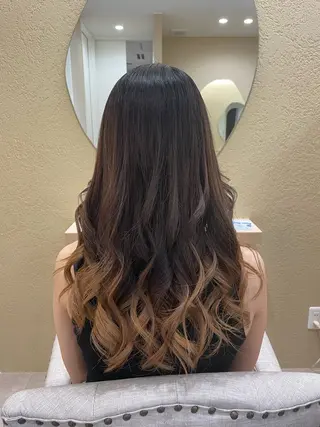 ロング ヘアアレンジ ユ ミのヘアスタイル