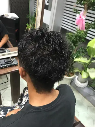 パーマ 堤太志 メンズパーマ特化のヘアスタイル