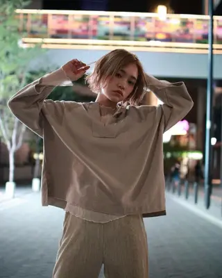 ミディアム カラー Roji 米田 真一のヘアスタイル