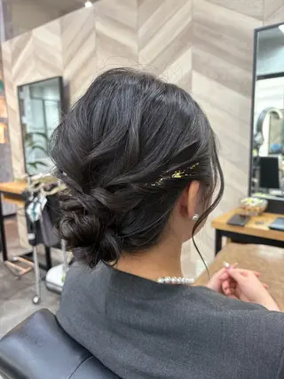 ミディアム ヘアアレンジ SHANTi 飯塚 ヘアセット/髪質改善のヘアスタイル