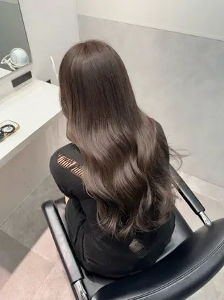 ロング 🌟透明感カラー 🌟松岡勇輝のヘアスタイル