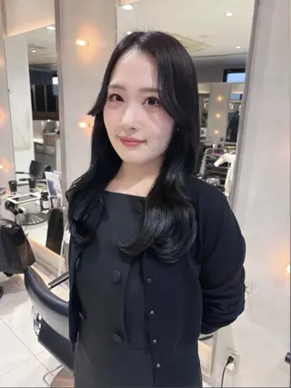 セミロング カラー ワンホン/韓国ヘア 🤍amiのヘアスタイル