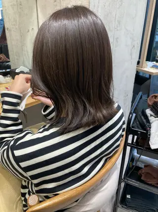 ミディアム ✨色持ちの良い艶 カラー✨蟹江真世のヘアスタイル