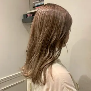 セミロング カラー 野村 百花のヘアスタイル