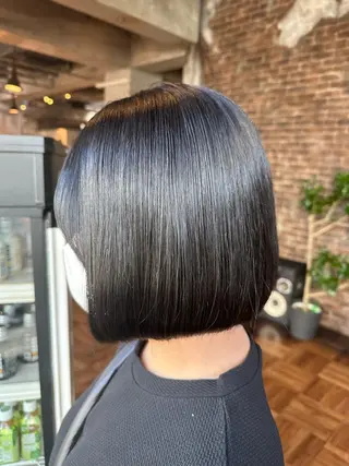 ショート MIYU透明感カラー ブリーチなしWカラーのヘアスタイル