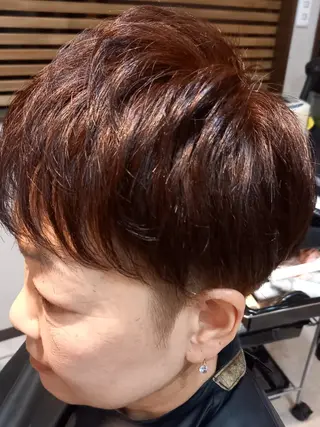 ショート 上原 嘉代子のヘアスタイル