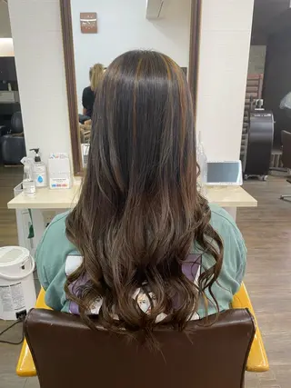 ロング カラー 🎀艶ブリーチカラー 🎀Fan.🎀秋山のヘアスタイル