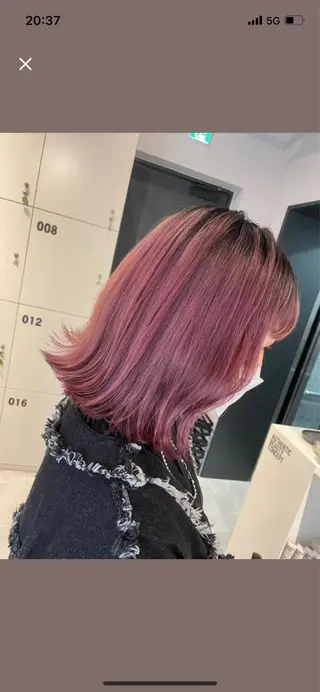 ショート カラー ブリーチ👩🦳/ ✂︎MANAMIのヘアスタイル