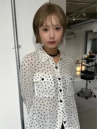 ショート カラー natsumi zenshoのヘアスタイル