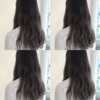 ロング カラー 小栗 麻衣のヘアスタイル