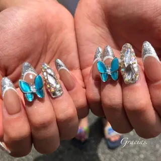 ネイル Gracias. rieのネイルデザイン
