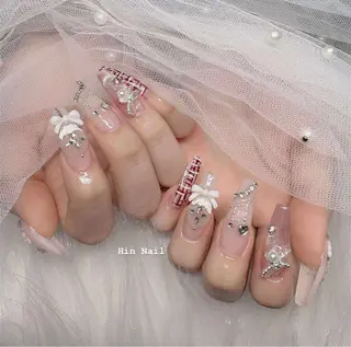 ネイル Hin Nail Salonのネイルデザイン