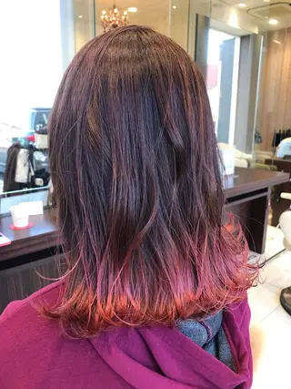 カラー 茂木 絵梨子のヘアスタイル