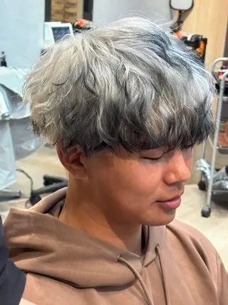 ミディアム カラー メンズ メンズ専門🔥高品質 韓国風/愛須🔥のヘアスタイル