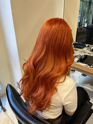 ロング ナミ🩶暗髪/暖色 ❤️/透明感/縮毛のヘアスタイル