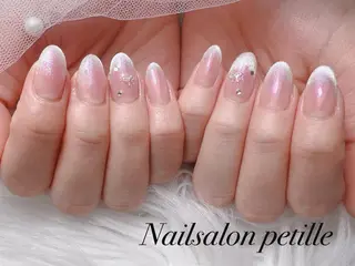 ネイル Nailsalon petille所属・H azのネイルデザイン