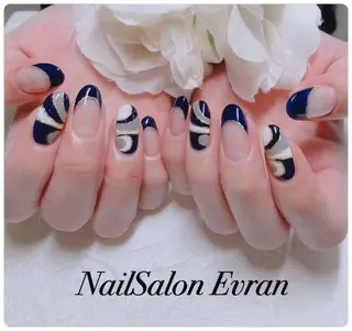 ネイル Nail salon Evranのネイルデザイン