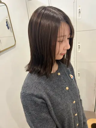 ミディアム オリーブ/ ナカミネアキナのヘアスタイル