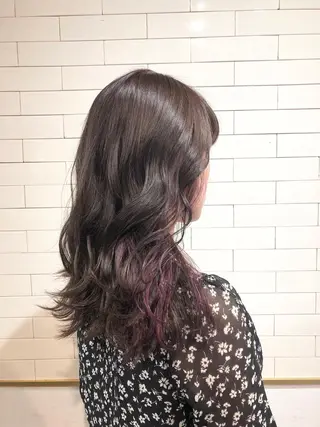 セミロング カラー 髪質改善⌇透明感 カラー⌇川上葵のヘアスタイル