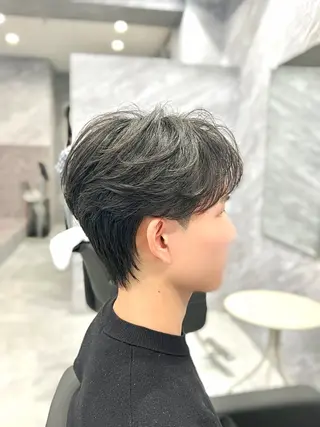 メンズ ulus kobe 藤枝大地のヘアスタイル